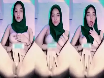 Bokep Hijab Sarah Cantik Colmek Solo Memek Basah, Intensitas yang Tidak Butuh Partner